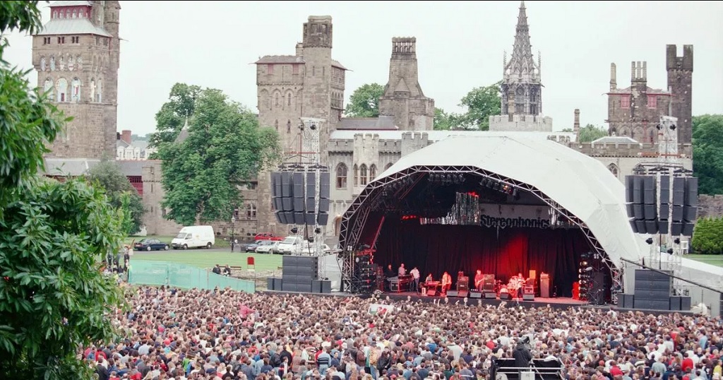 Summer Concerts At Cardiff Castle Cardiff Bus Summer Concerts At Cardiff Castle Cardiff Bus